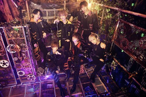 青春CYBER × NEWTREND × X8EE 合同フリーイベント ミニライブ&特典会