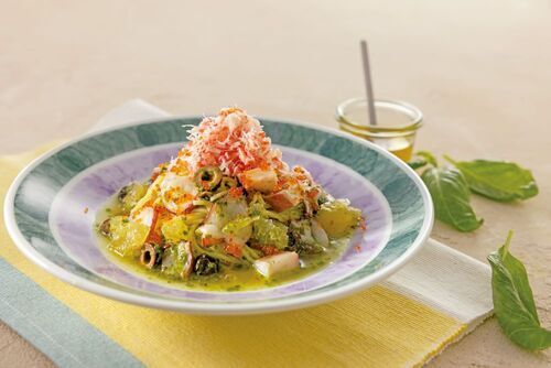 紅ずわいがにと水たこの冷製バジルパスタ