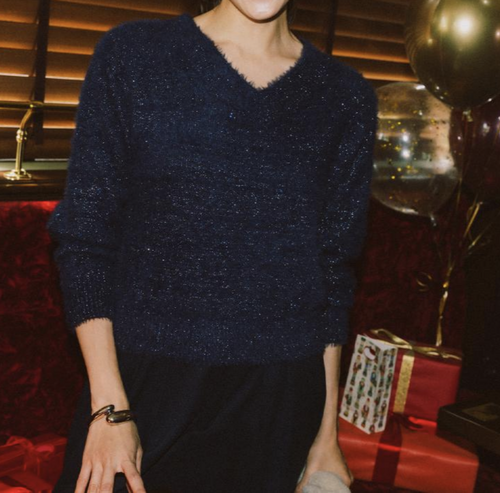 スパンコールシャギーニット