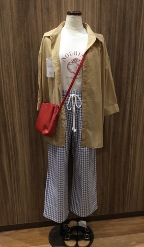セール商品全身コーデ