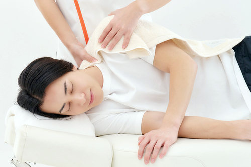 カラダファクトリーの施術画像3